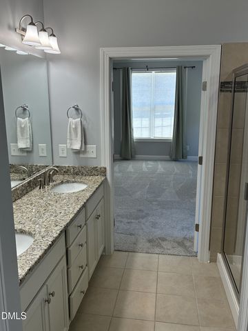 904 Traditions Ridge Drive, Wake Forest, NC 27587