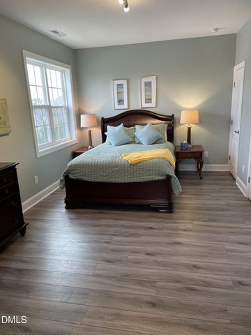 904 Traditions Ridge Drive, Wake Forest, NC 27587
