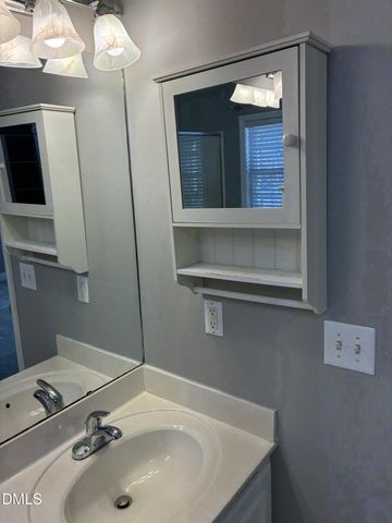 904 Traditions Ridge Drive, Wake Forest, NC 27587