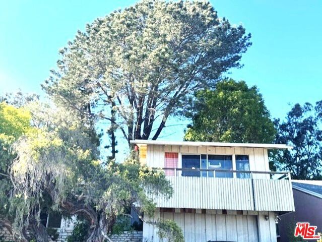 1411 Sunset Avenue, Santa Monica, CA 90405