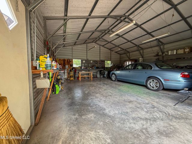 4244 Wheeler Road, Hernando, MS 38632