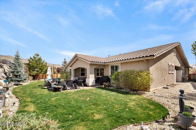 1697 Crescent Pointe Court, Reno, NV 89523