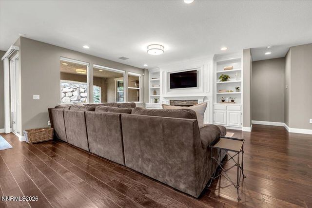 1697 Crescent Pointe Court, Reno, NV 89523