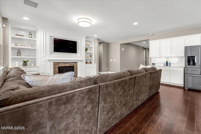 1697 Crescent Pointe Court, Reno, NV 89523