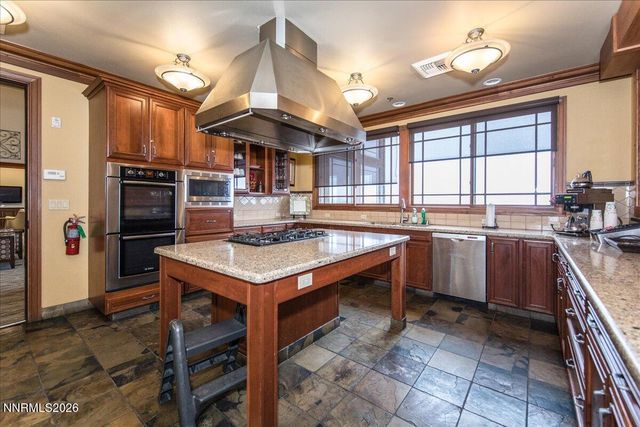 1697 Crescent Pointe Court, Reno, NV 89523