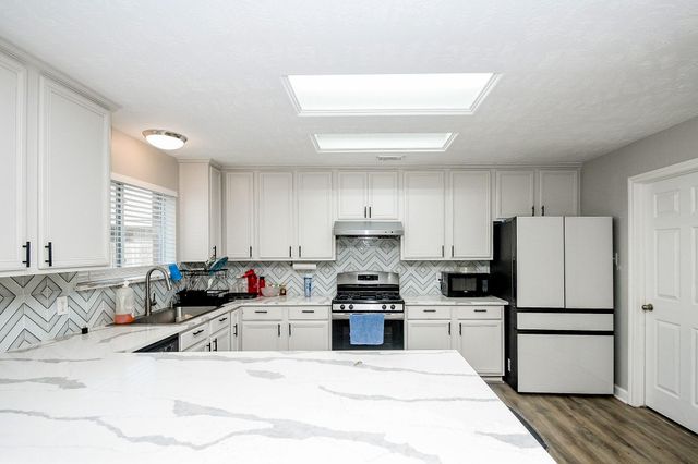 16402 Great Ridge Court, Houston, TX 77083