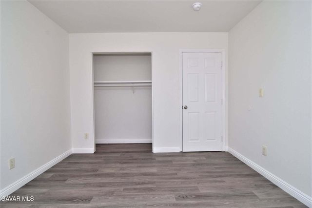 9734 S Avenue S-8, Littlerock, CA 93543