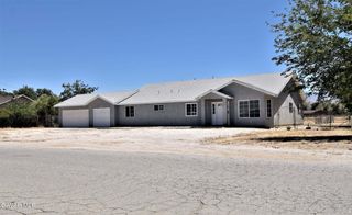 9734 S Avenue S-8, Littlerock, CA 93543