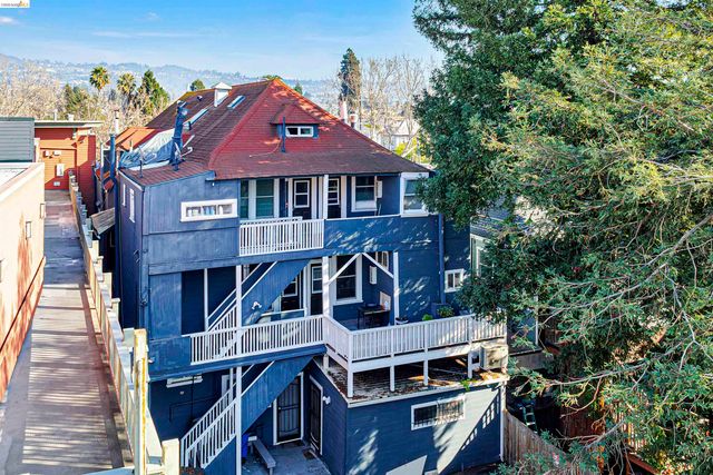 3228 Adeline Street, Berkeley, CA 94703