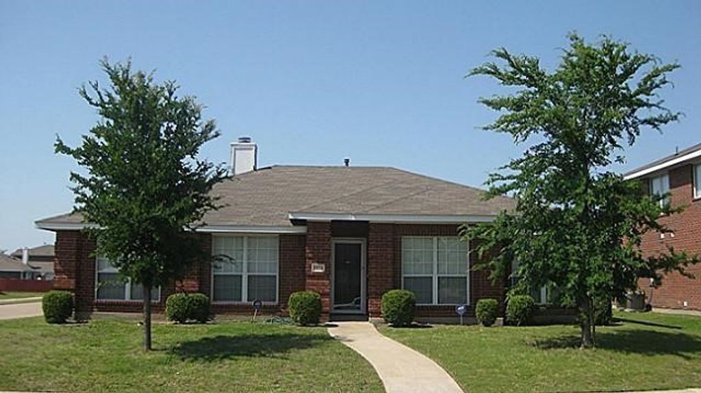 1801 Solitude Court, Allen, TX 75002