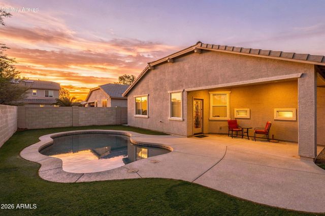12935 W FLYNN Lane, Glendale, AZ 85307