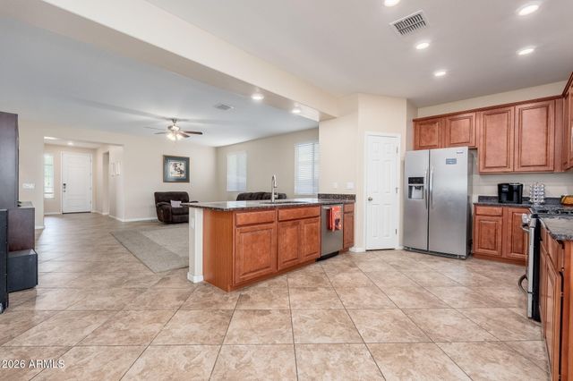 12935 W FLYNN Lane, Glendale, AZ 85307