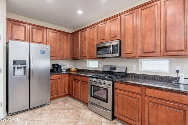 12935 W FLYNN Lane, Glendale, AZ 85307