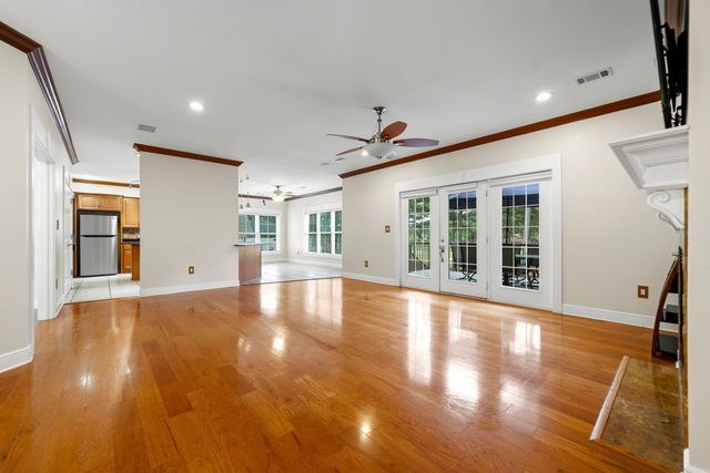2 Alteza Drive, Hot Springs Village, AR 71909