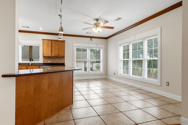 2 Alteza Drive, Hot Springs Village, AR 71909