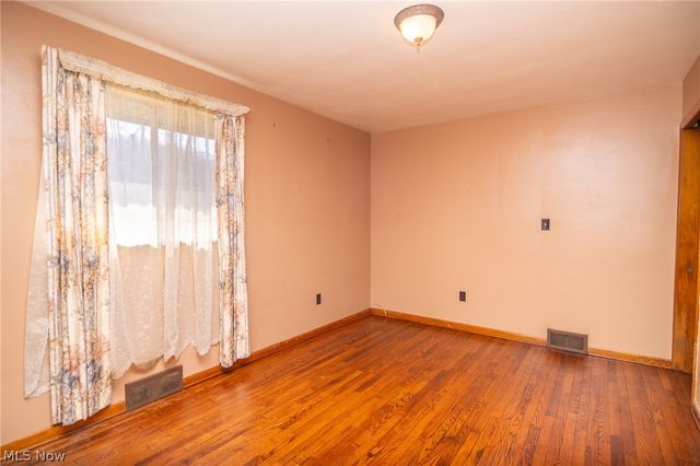 301 Alpine Drive, Toronto, OH 43964