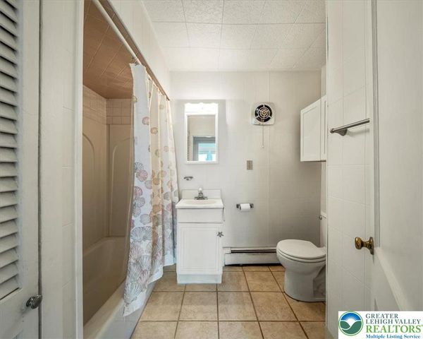 120 Jane Street, Stroud Twp, PA 18360