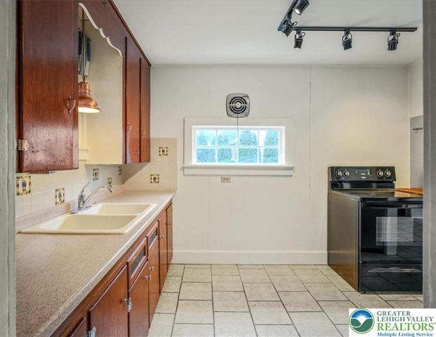 120 Jane Street, Stroud Twp, PA 18360