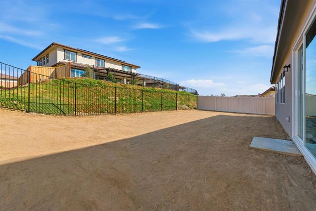 8105 Cottonwood Drive, Friant, CA 93626