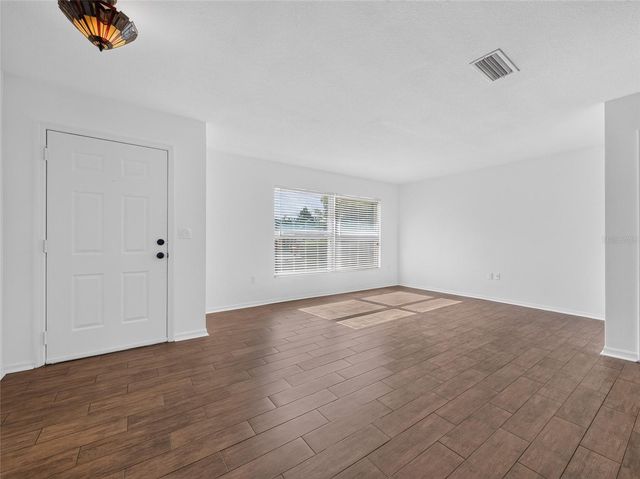 811 W HARBOUR COURT, Ocoee, FL 34761