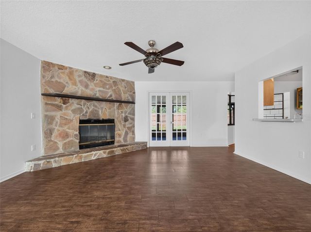 811 W HARBOUR COURT, Ocoee, FL 34761