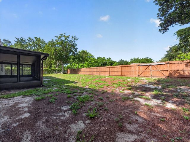 811 W HARBOUR COURT, Ocoee, FL 34761