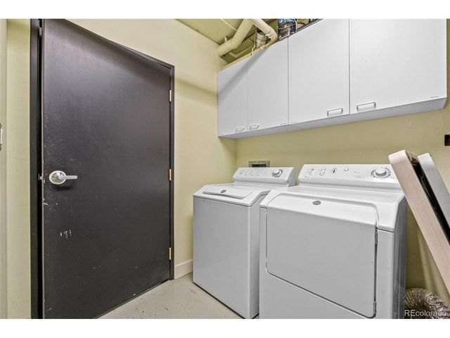 2000 Arapahoe St 1, Denver, CO 80205