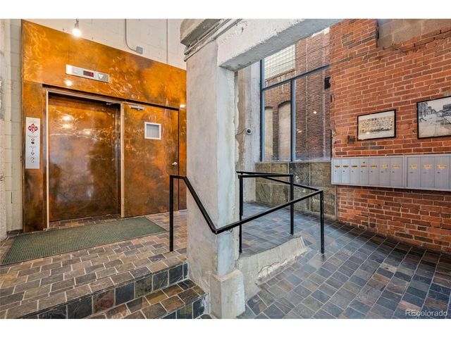 2000 Arapahoe St 1, Denver, CO 80205