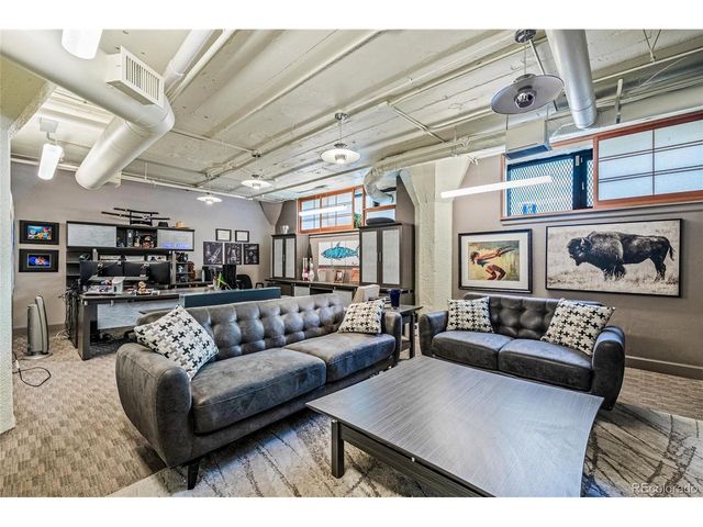 2000 Arapahoe St 1, Denver, CO 80205