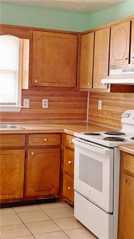 935 Six Oaks Circle B, Norcross, GA 30093
