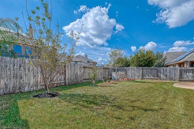 21219 Barrett Creek Lane, Richmond, TX 77407