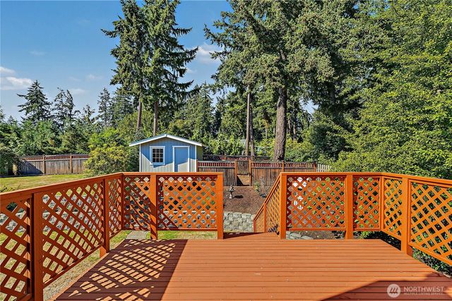 10210 63rd Avenue Ct E, Puyallup, WA 98373
