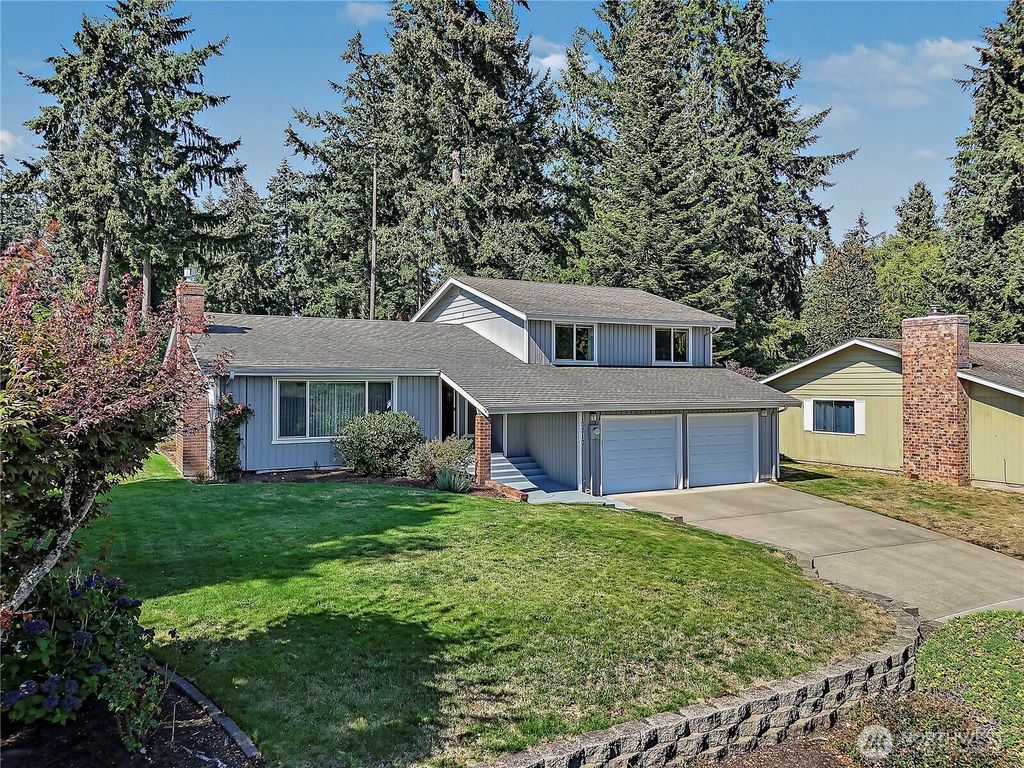 10210 63rd Avenue Ct E, Puyallup, WA 98373