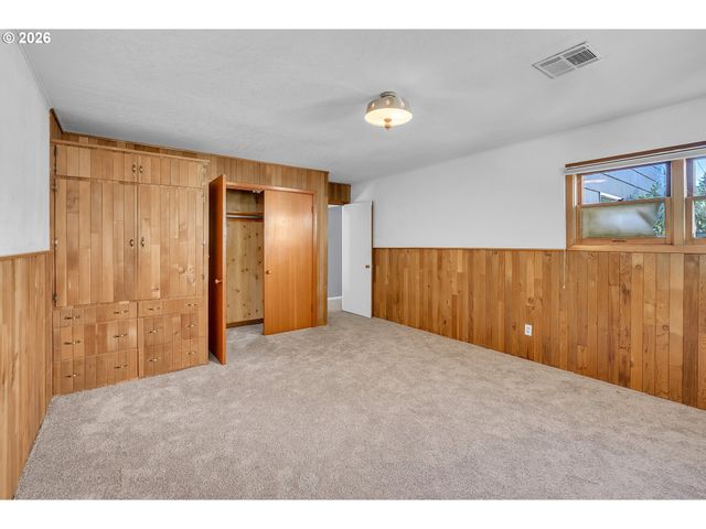 8000 N WOOLSEY Ave, Portland, OR 97203