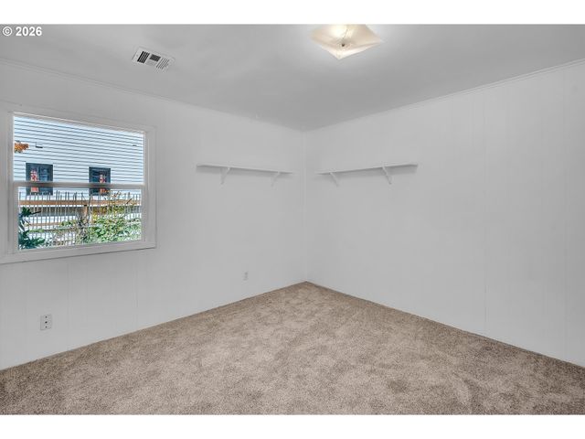 8000 N WOOLSEY Ave, Portland, OR 97203