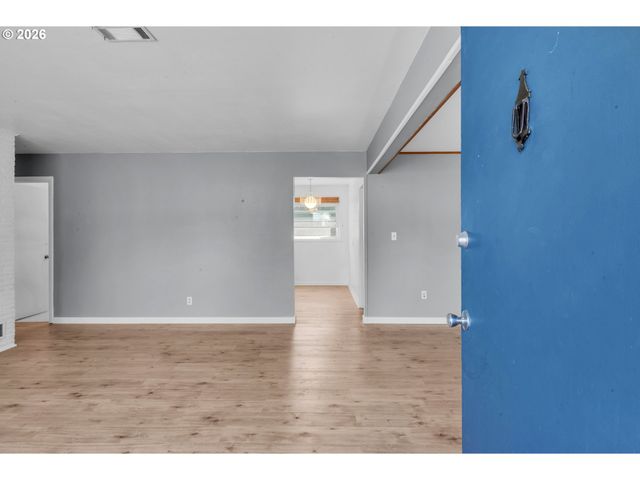 8000 N WOOLSEY Ave, Portland, OR 97203