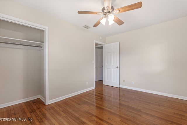 1329 HOLLYHOCK Circle, Jacksonville, FL 32211