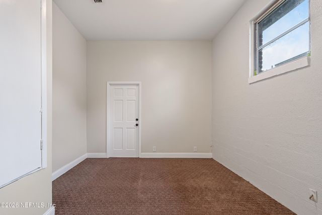 1329 HOLLYHOCK Circle, Jacksonville, FL 32211