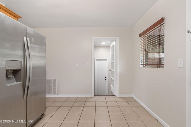 1329 HOLLYHOCK Circle, Jacksonville, FL 32211