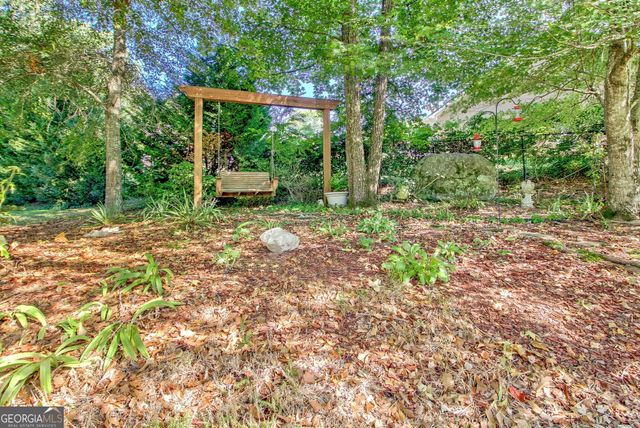 494 Thrash Road, Lagrange, GA 30241