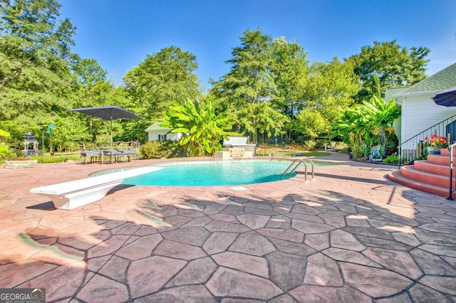 494 Thrash Road, Lagrange, GA 30241