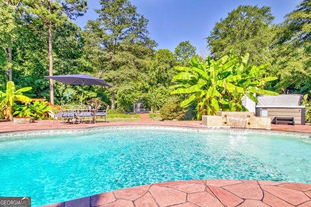 494 Thrash Road, Lagrange, GA 30241