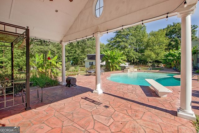 494 Thrash Road, Lagrange, GA 30241