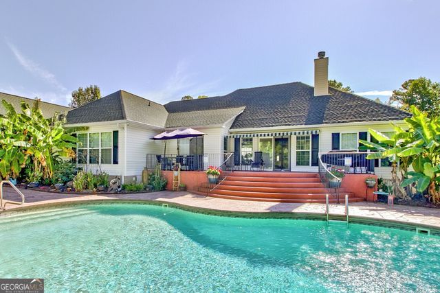 494 Thrash Road, Lagrange, GA 30241