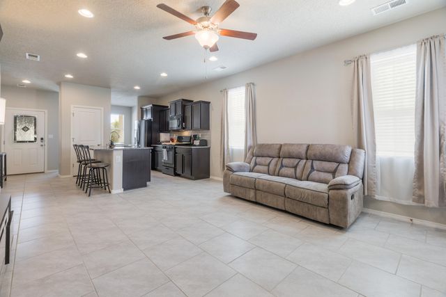 1772 Valle Vista Road NW, Los Lunas, NM 87031