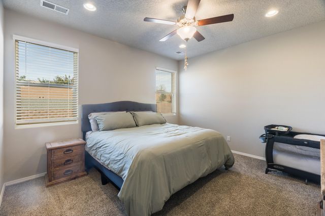 1772 Valle Vista Road NW, Los Lunas, NM 87031