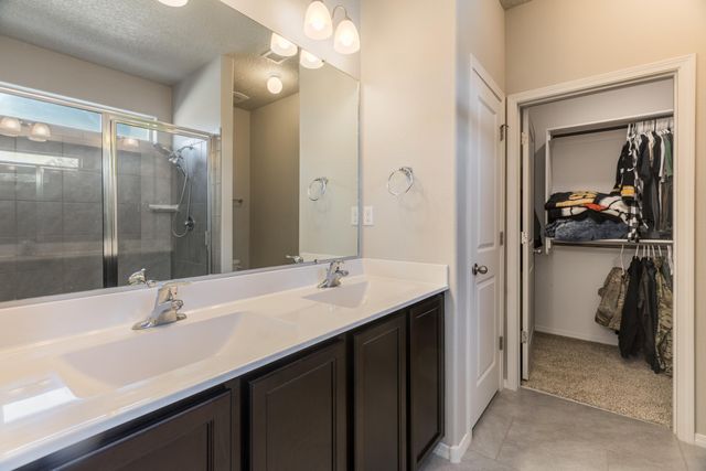 1772 Valle Vista Road NW, Los Lunas, NM 87031