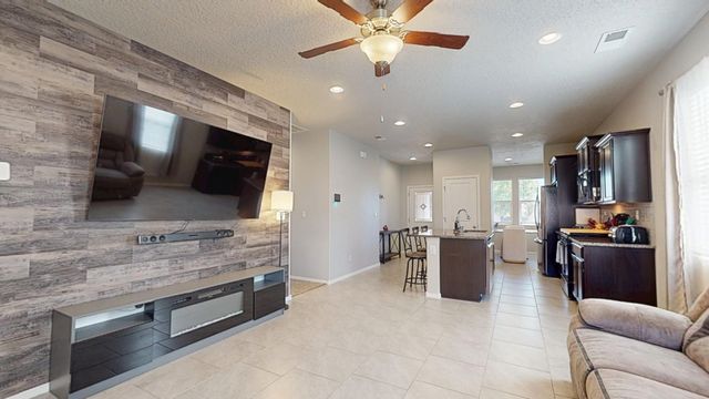 1772 Valle Vista Road NW, Los Lunas, NM 87031