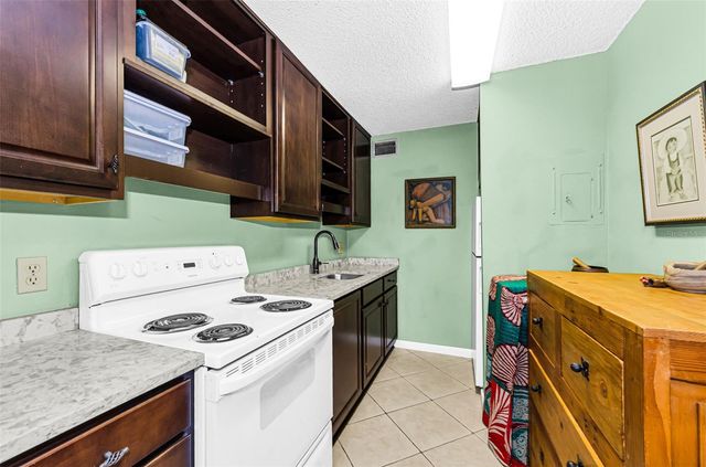 11436 2ND STREET N 1, St Petersburg, FL 33716