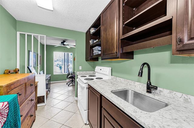 11436 2ND STREET N 1, St Petersburg, FL 33716